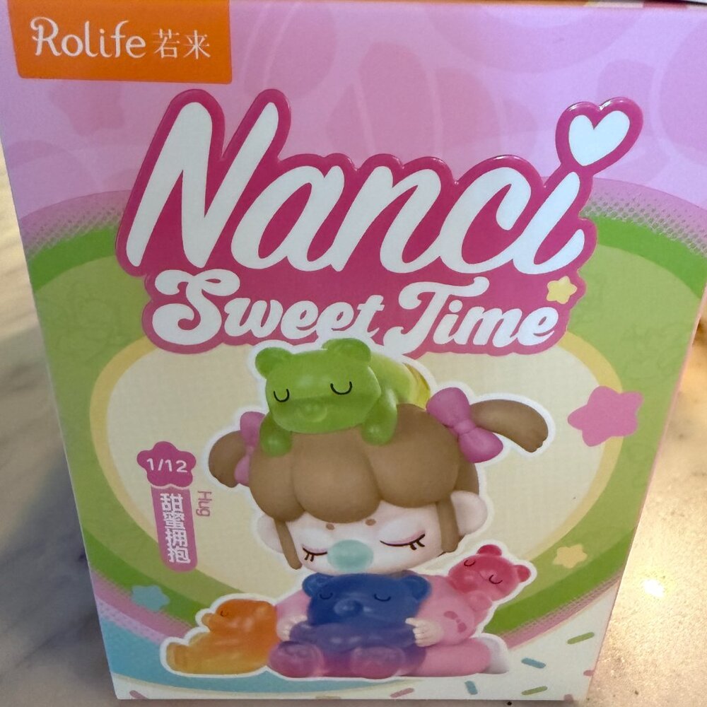 Nanci Sweet Time Series Cover Girl HUG - Picture 2 of 8